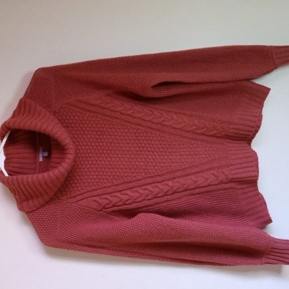 Charlotte Russe cowl neck cable knit sweater size medium - Picture 1 of 9